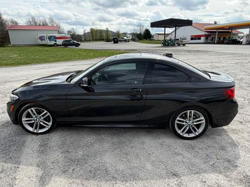 Used 2016 BMW 228i Coupe image 10
