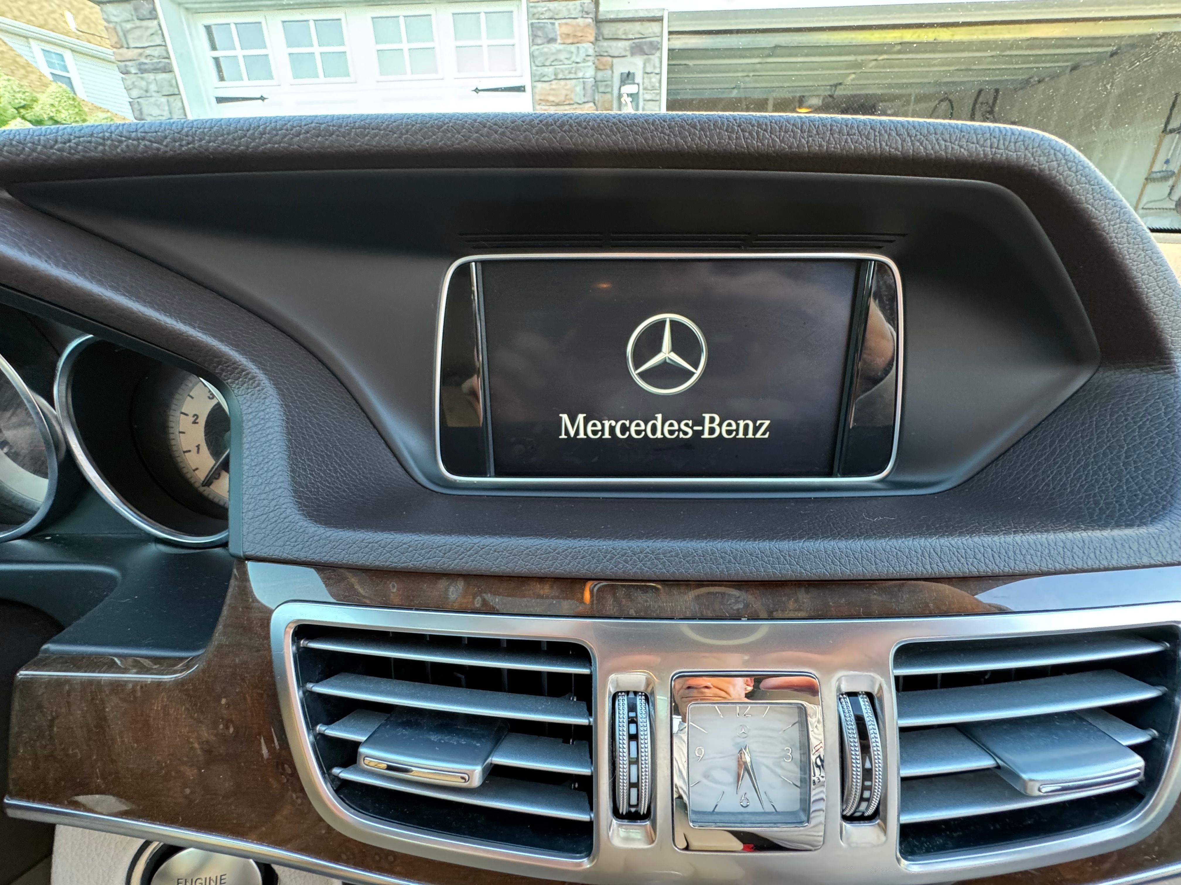Used 2014 Mercedes-Benz E 350 4MATIC Sedan image 17