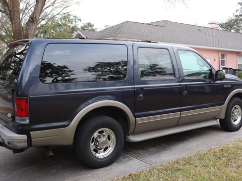 Used 2001 Ford Excursion Limited image 8