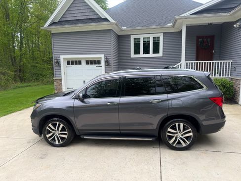 Used 2017 Honda Pilot Elite image 26