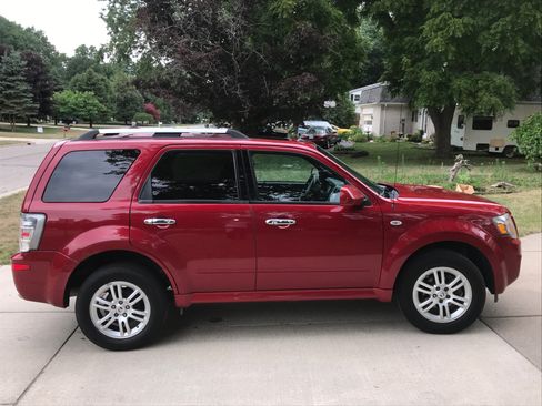 Used 2009 Mercury Mariner Premier image 4