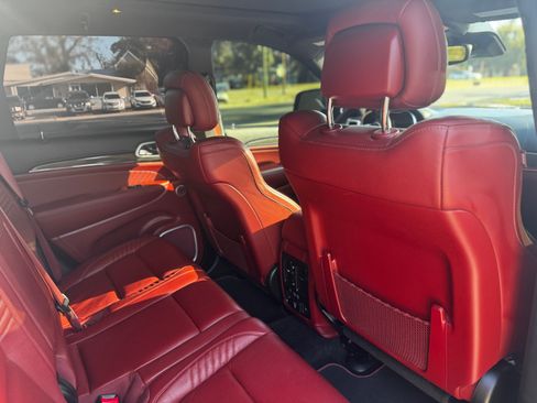 Used 2018 Jeep Grand Cherokee Trackhawk image 29