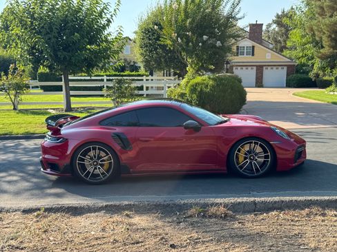 Used 2022 Porsche 911 Turbo S image 25