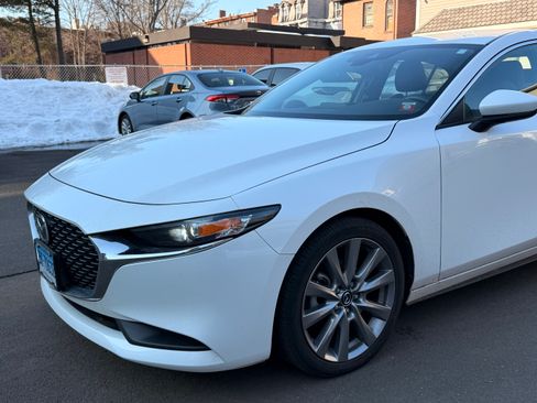 Used 2023 MAZDA MAZDA3 s image 4