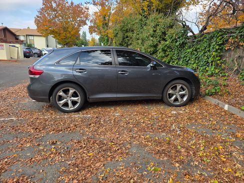 Used 2013 Toyota Venza Limited image 12