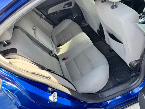 Used 2012 Chevrolet Cruze LT image 14