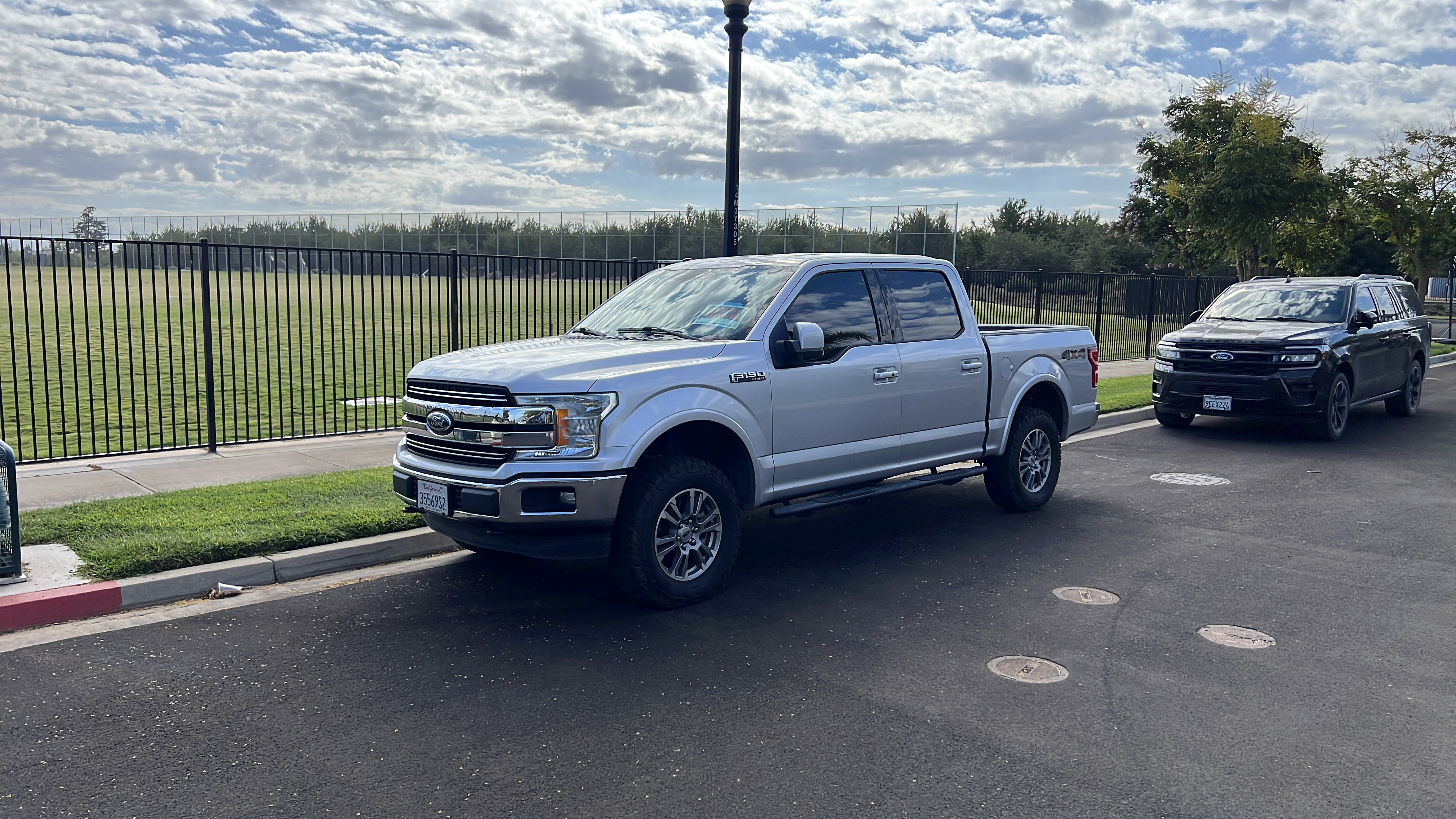 Used 2018 Ford F150 Lariat AWD/4WD image 1