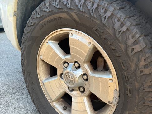 Used 2006 Toyota 4Runner Sport RWD image 6