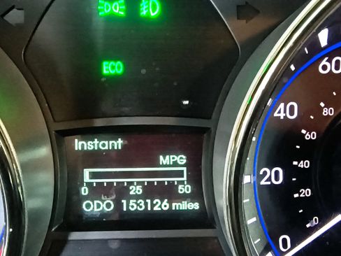 Used 2013 Hyundai Sonata SE w/ Navigation & Sunroof Pkg image 18