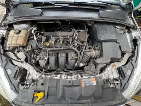 Used 2016 Ford Focus Titanium image 12