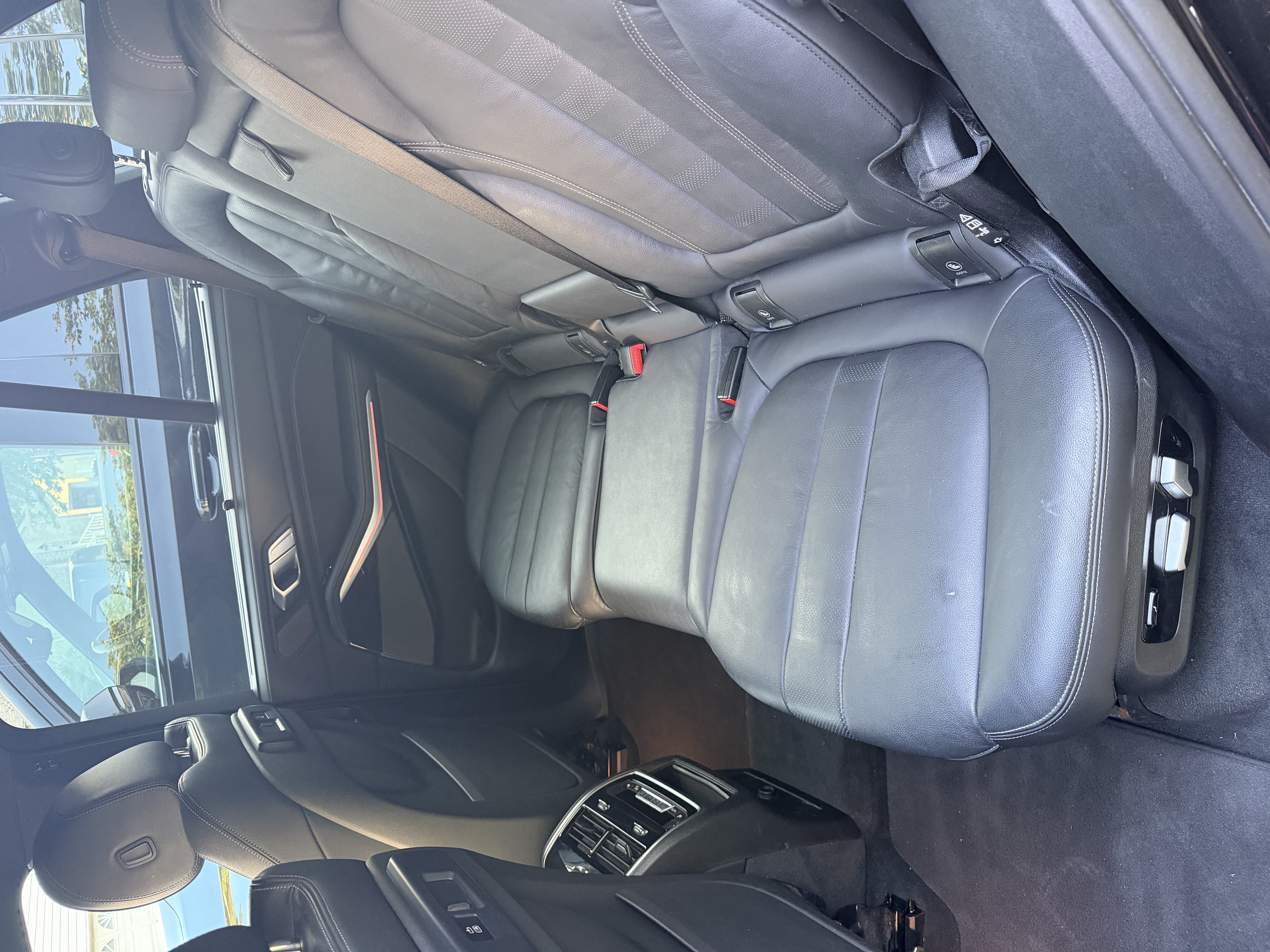 Used 2021 BMW X5 xDrive40i w/ Executive Package AWD/4WD image 12