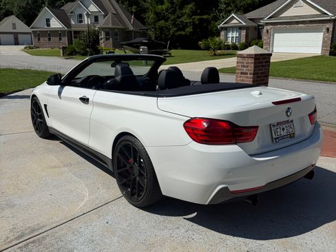 Used 2017 BMW 440i Convertible RWD image 4