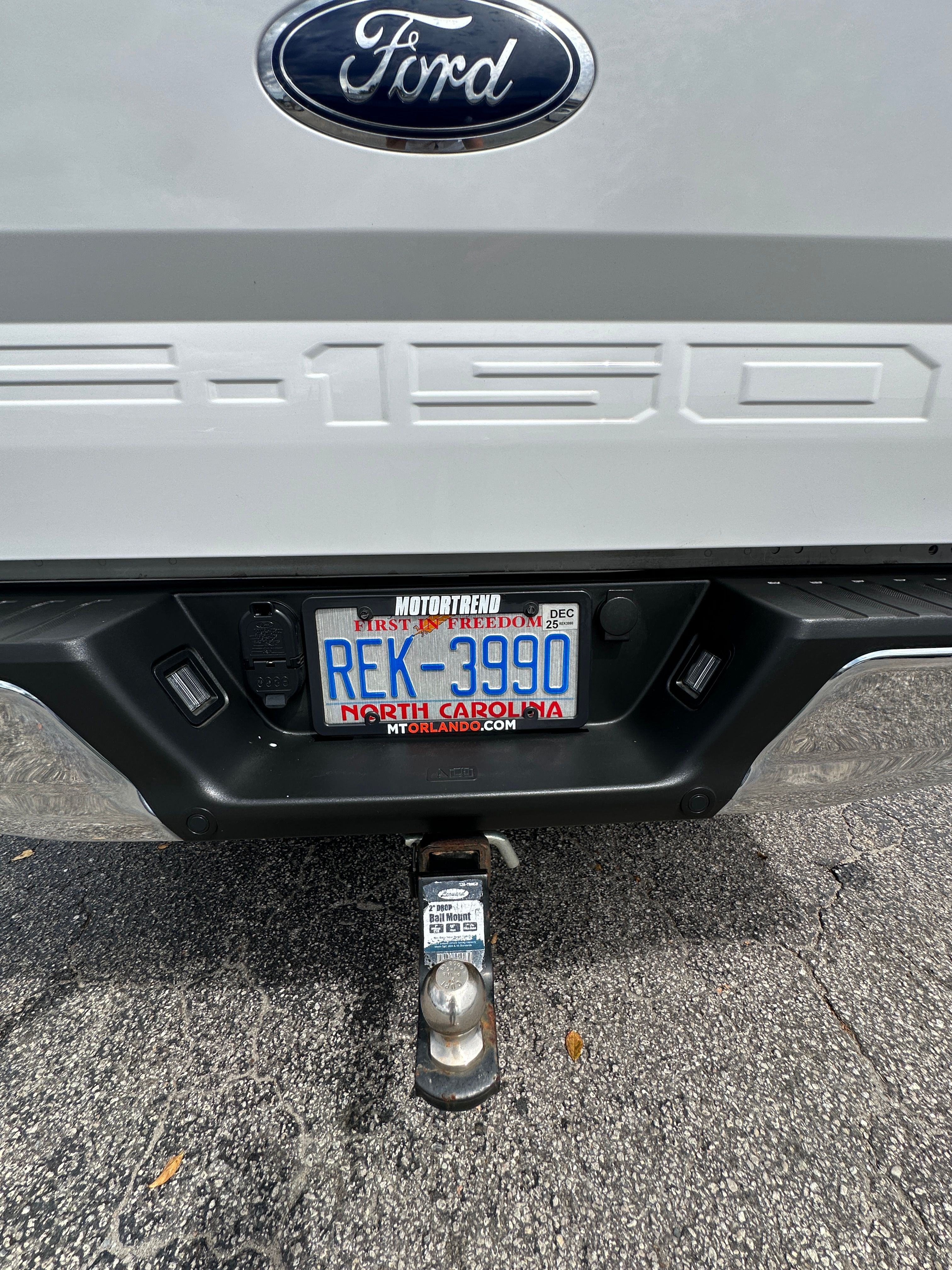 Used 2020 Ford F150 Lariat w/ Equipment Group 501A Mid image 14