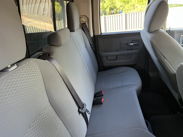 Used 2016 RAM 1500 Classic SLT AWD/4WD image 6
