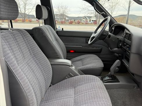 Used 1994 Toyota 4Runner SR5 image 5