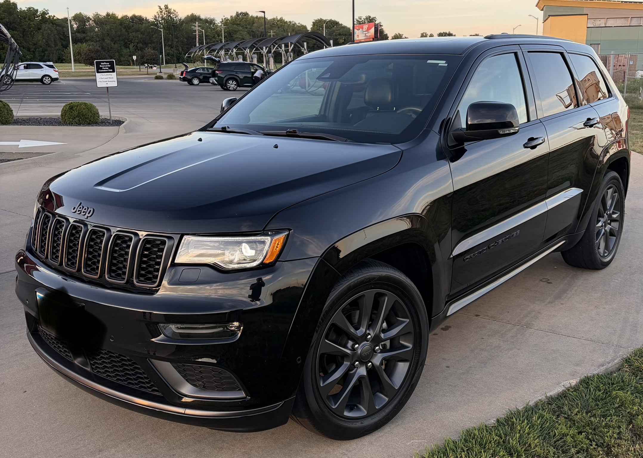 Used 2018 Jeep Grand Cherokee High Altitude AWD/4WD image 1