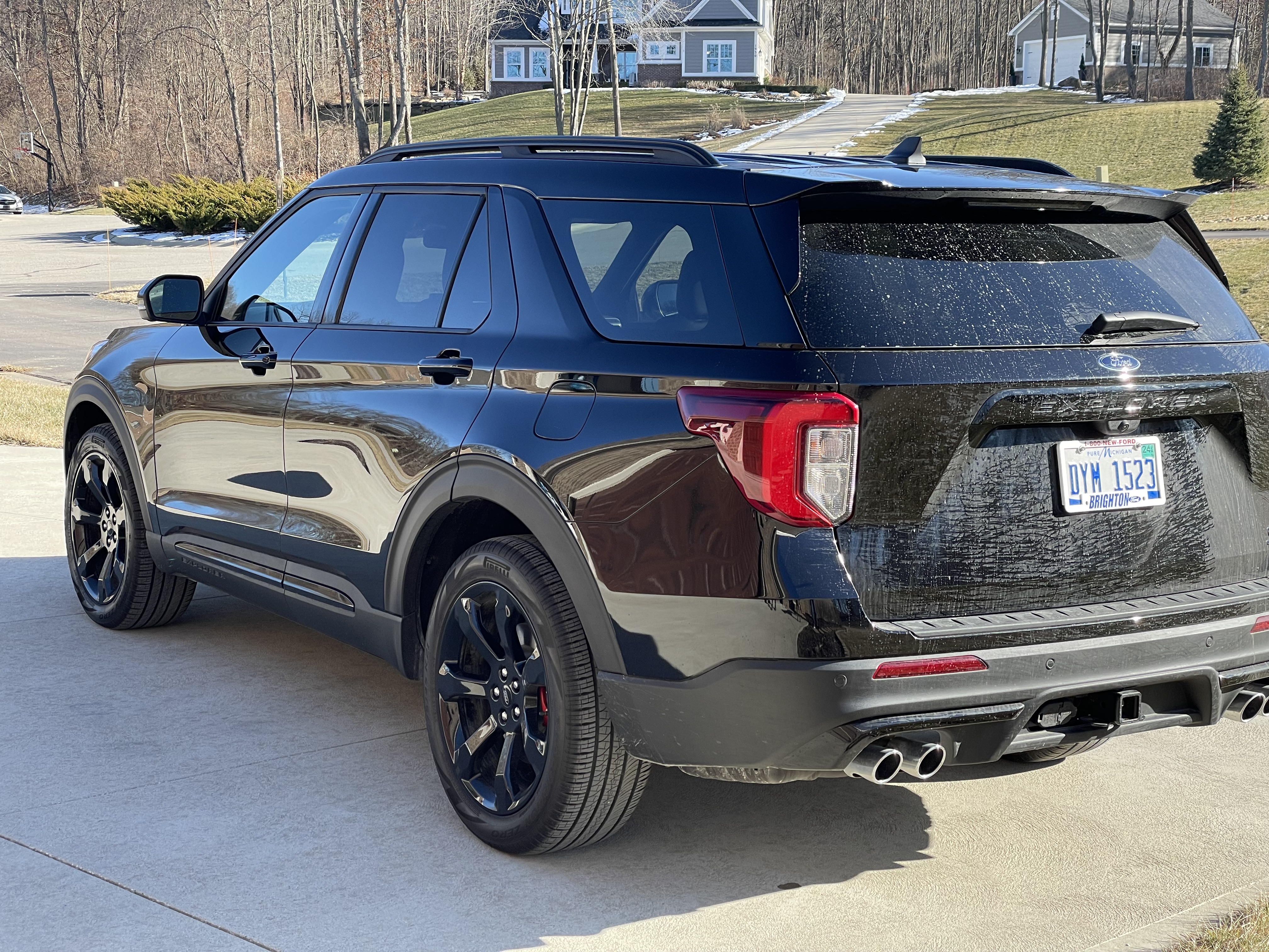 Used 2023 Ford Explorer ST w/ Equipment Group 401A AWD/4WD image 10