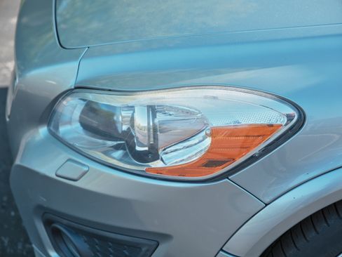 Used 2011 Volvo C30 T5 R-Design FWD image 24