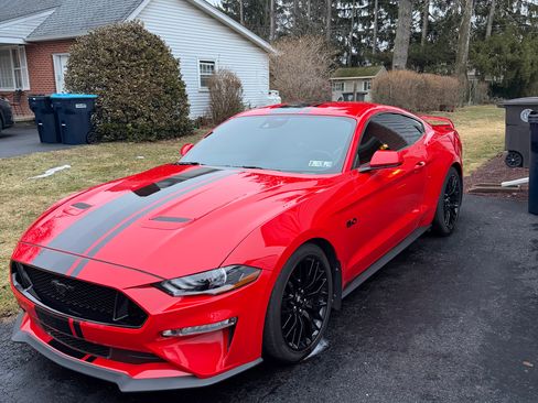 Used 2021 Ford Mustang GT Premium w/ GT Performance Package image 2