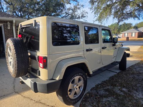 Used 2011 Jeep Wrangler Unlimited Sahara w/ Trailer Tow Group image 2