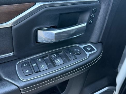 Used 2022 RAM 3500 Laramie AWD/4WD image 14