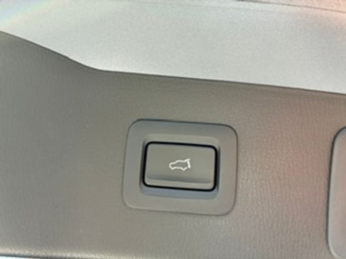 Used 2024 MAZDA CX-5 Carbon Edition image 13