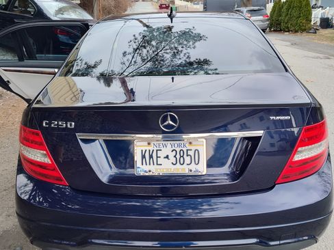Used 2012 Mercedes-Benz C 250 Sedan image 6