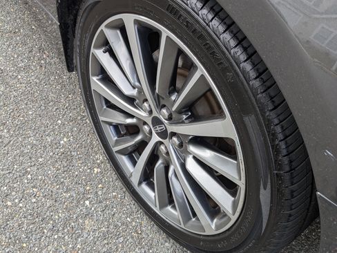 Used 2018 Lincoln MKZ Premiere image 9