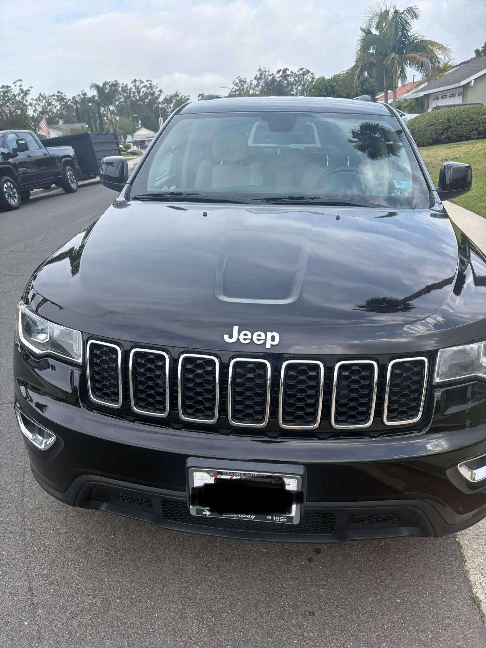 Used 2018 Jeep Grand Cherokee Laredo RWD image 9