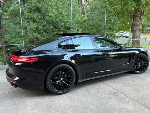 Used 2018 Porsche Panamera 4S AWD/4WD image 8