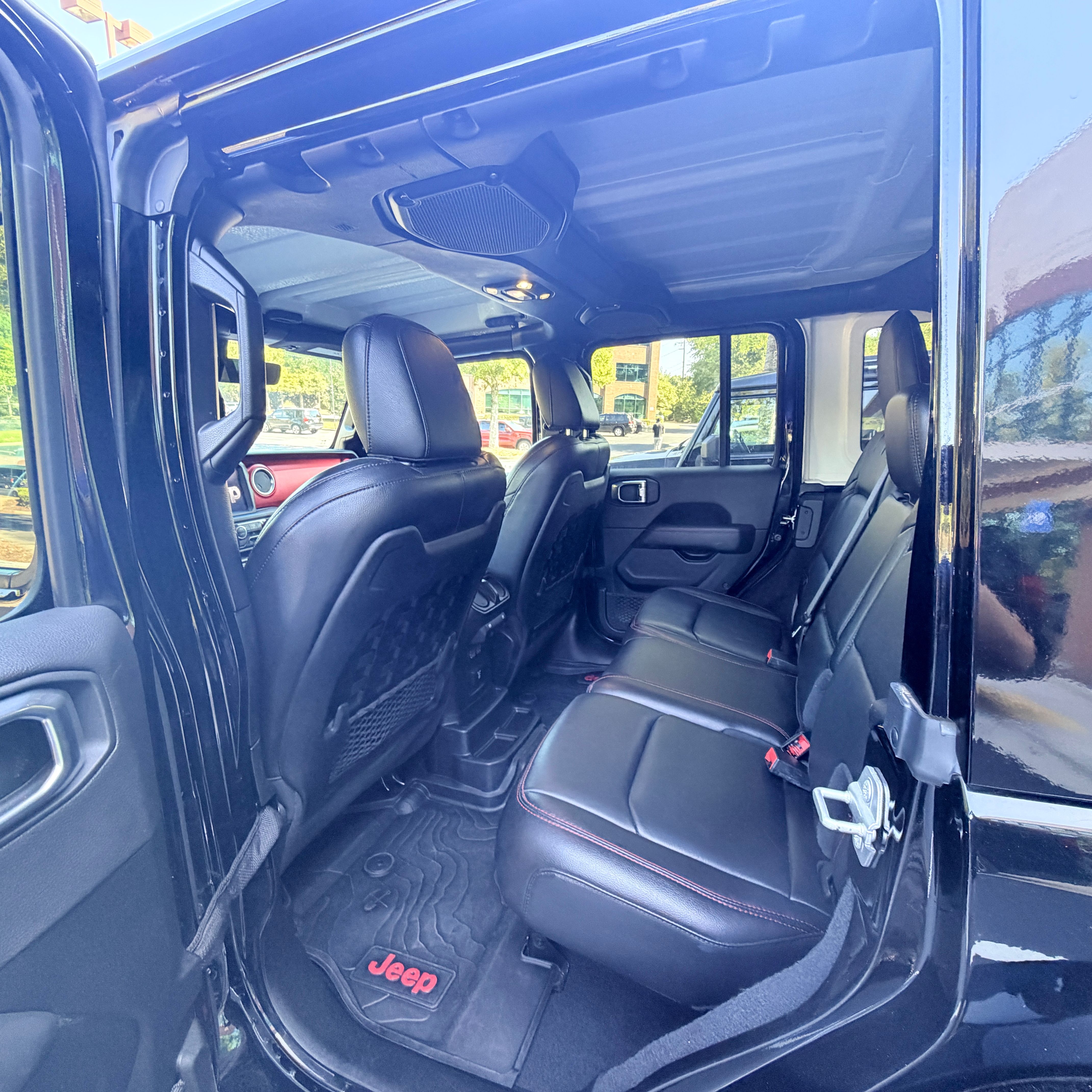 Used 2021 Jeep Wrangler Unlimited Rubicon AWD/4WD image 15