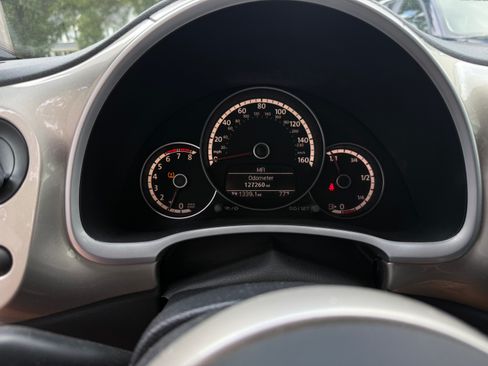 Used 2014 Volkswagen Beetle 2.5 FWD image 12