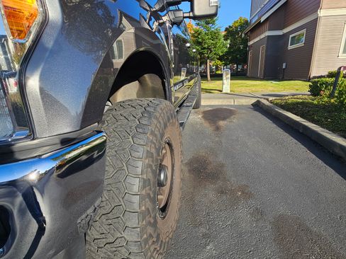 Used 2019 Ford F350 Lariat w/ Lariat Ultimate Package image 6