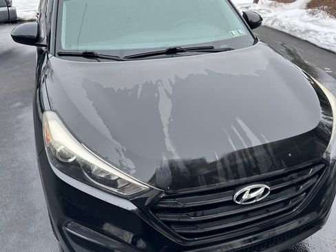 Used 2016 Hyundai Tucson SE w/ Option Group 02 image 2