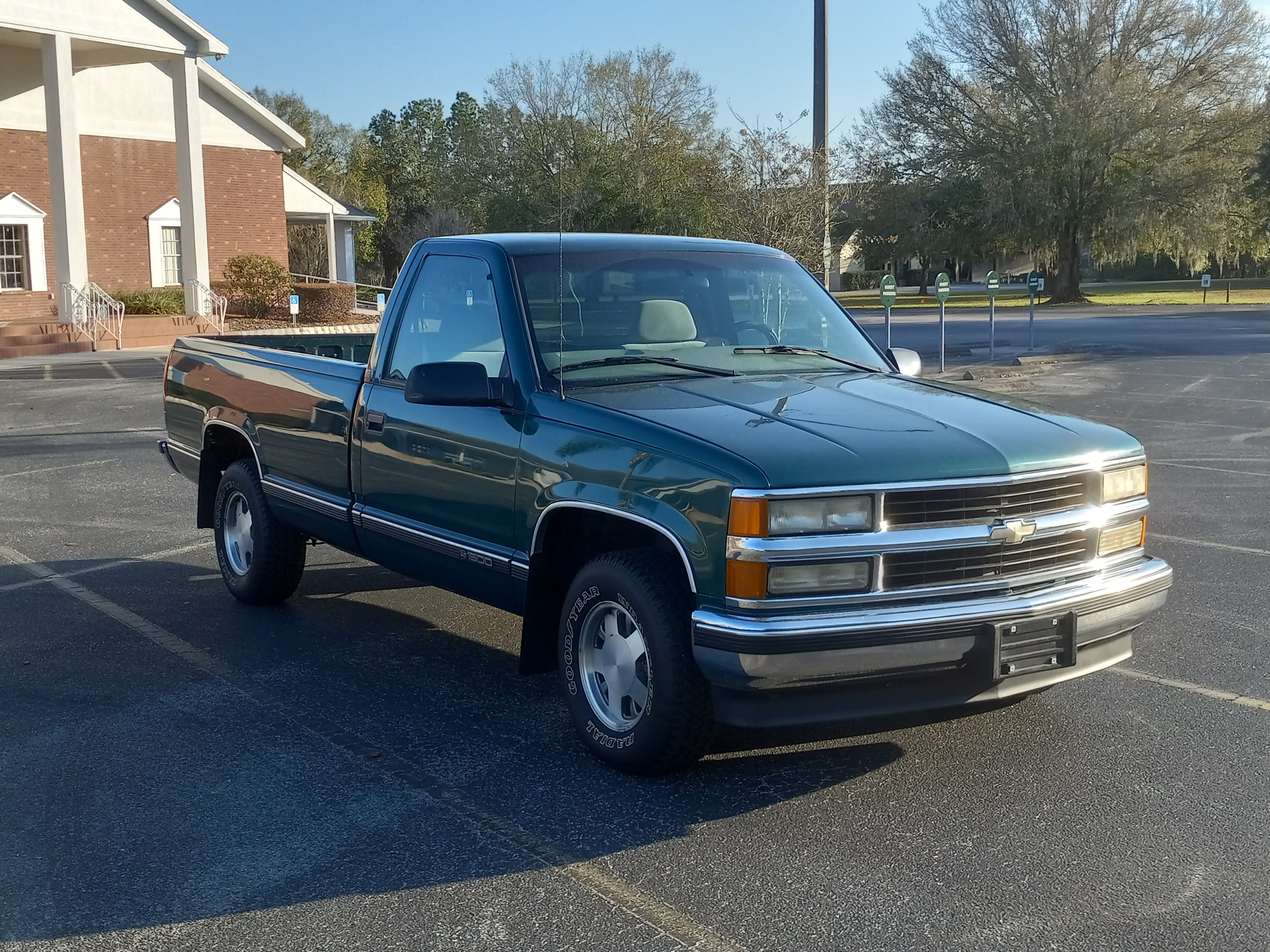 Used 1997 Chevrolet Silverado 1500 2WD Regular Cab image 6