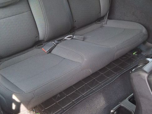 Used 2018 Jeep Wrangler Sport image 17