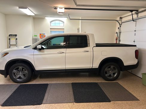 Used 2021 Honda Ridgeline RTL-E image 1