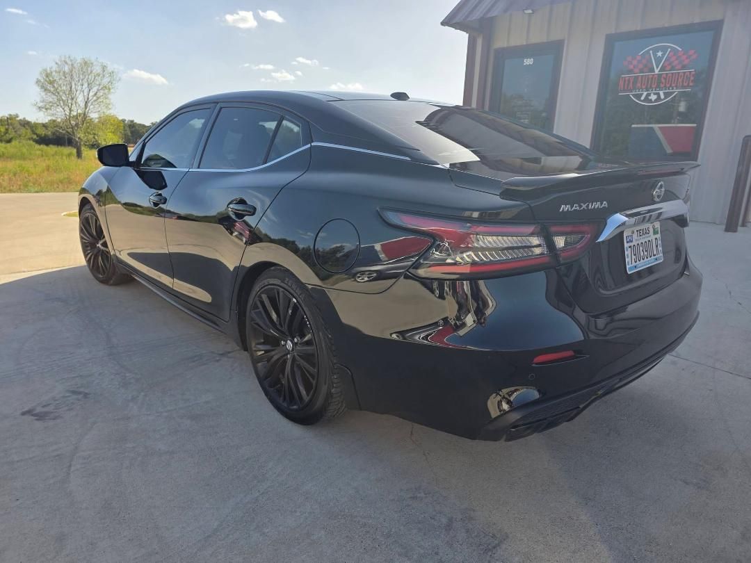 Used 2020 Nissan Maxima SR w/ Sport Mat Group FWD image 4