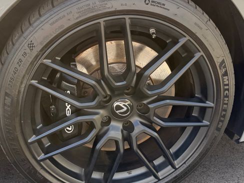 Used 2022 Lexus IS 500 image 21