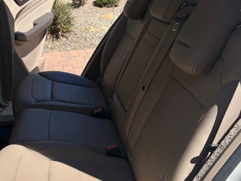 Used 2013 Mercedes-Benz ML 350 4MATIC image 13