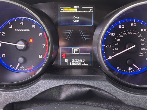 Used 2018 Subaru Outback 2.5i Premium AWD/4WD image 11