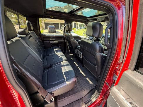 Used 2017 Ford F150 Raptor w/ Equipment Group 802A Luxury image 15