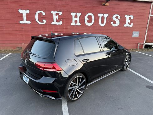 Used 2019 Volkswagen Golf 4-Door AWD/4WD image 13