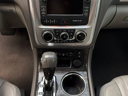 Used 2014 GMC Acadia SLT FWD image 5