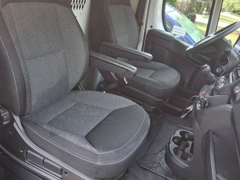 Used 2014 RAM ProMaster 2500 w/ Interior Convenience Group FWD image 10