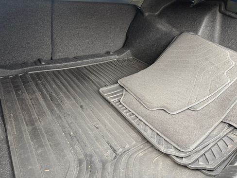 Used 2019 Chevrolet Malibu LT image 24