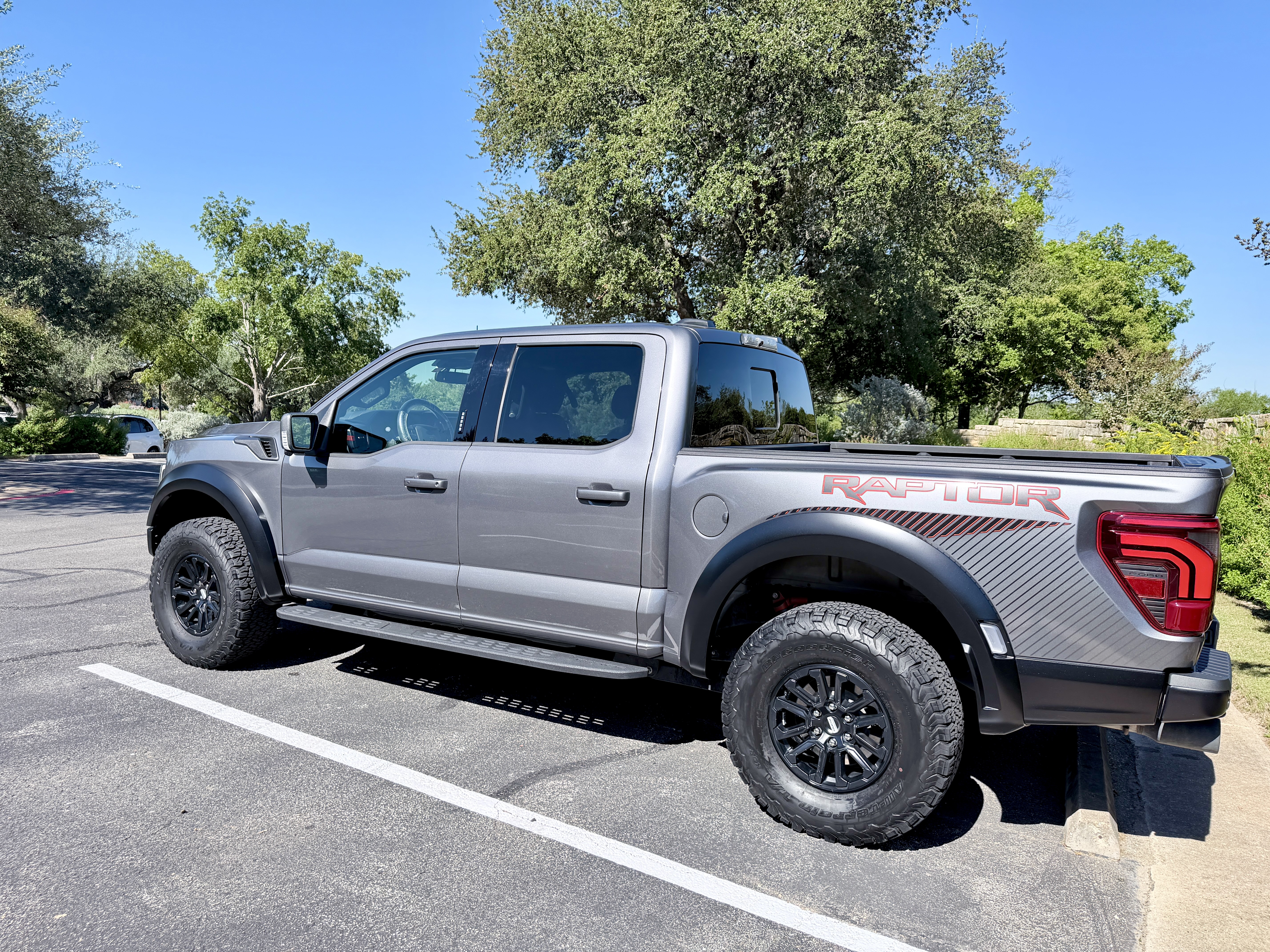 Used 2024 Ford F150 Raptor AWD/4WD image 6