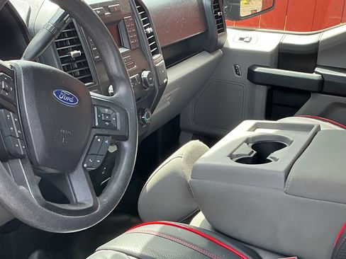 Used 2016 Ford F150 XL w/ Equipment Group 101A Mid RWD image 8