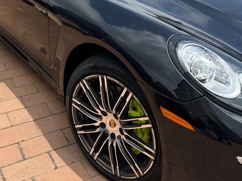 Used 2015 Porsche Panamera S RWD image 10