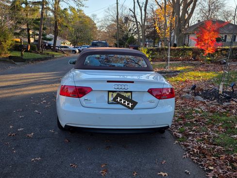 Used 2013 Audi A5 2.0T Premium Plus w/ Premium Plus Pkg image 4